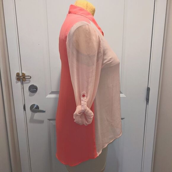 $5 Item! Maurices L Two-Tone Coral Pink Sheer Button Down Button Sleeve Blouse - Picture 5 of 7